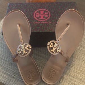 New Tory Burch Mini Miller Jelly Thong - Size 7